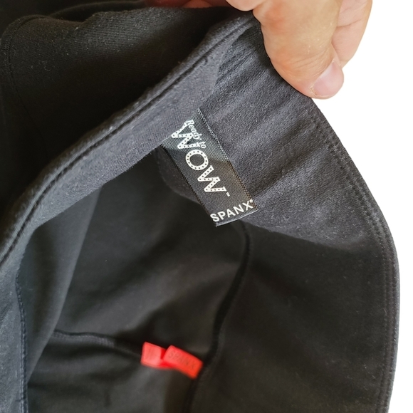 SPANX Ready To Wow Capri Structured Black Leggings Womens Size 1 Shaping - Picture 7 of 8